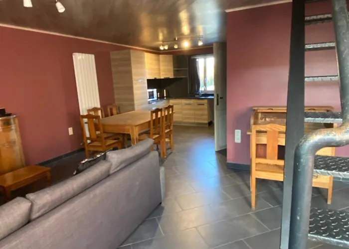 Hébergement de vacances La Cure Meslin-l'Eveque