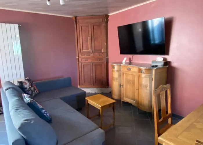 La Cure * Meslin-l'Eveque